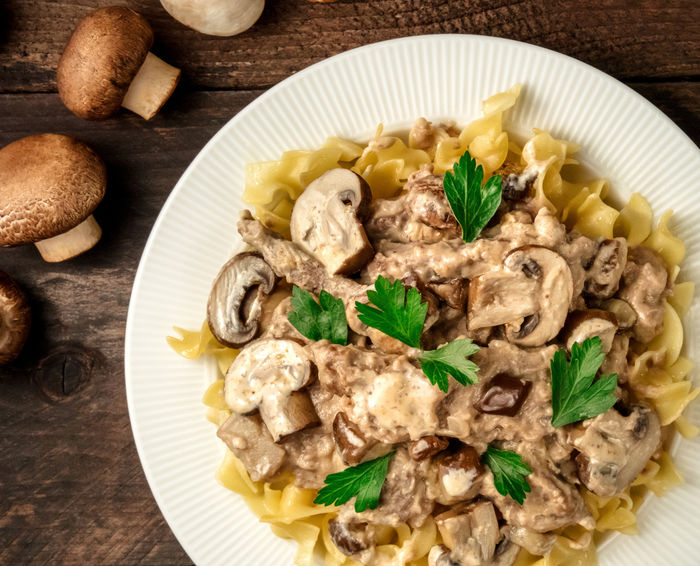 Creamy Slow Cooker Mushroom Stroganoff Recipe Crockpot®